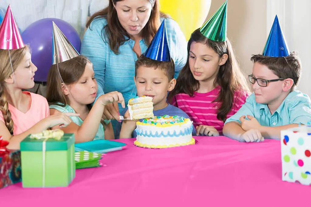 54 In. x 100 Ft. Cut To Size Table Roll | Hot Pink