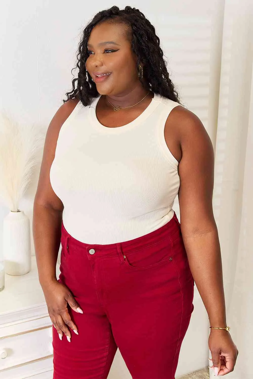 Basic Bae Full Size Elegant Round Neck Tank