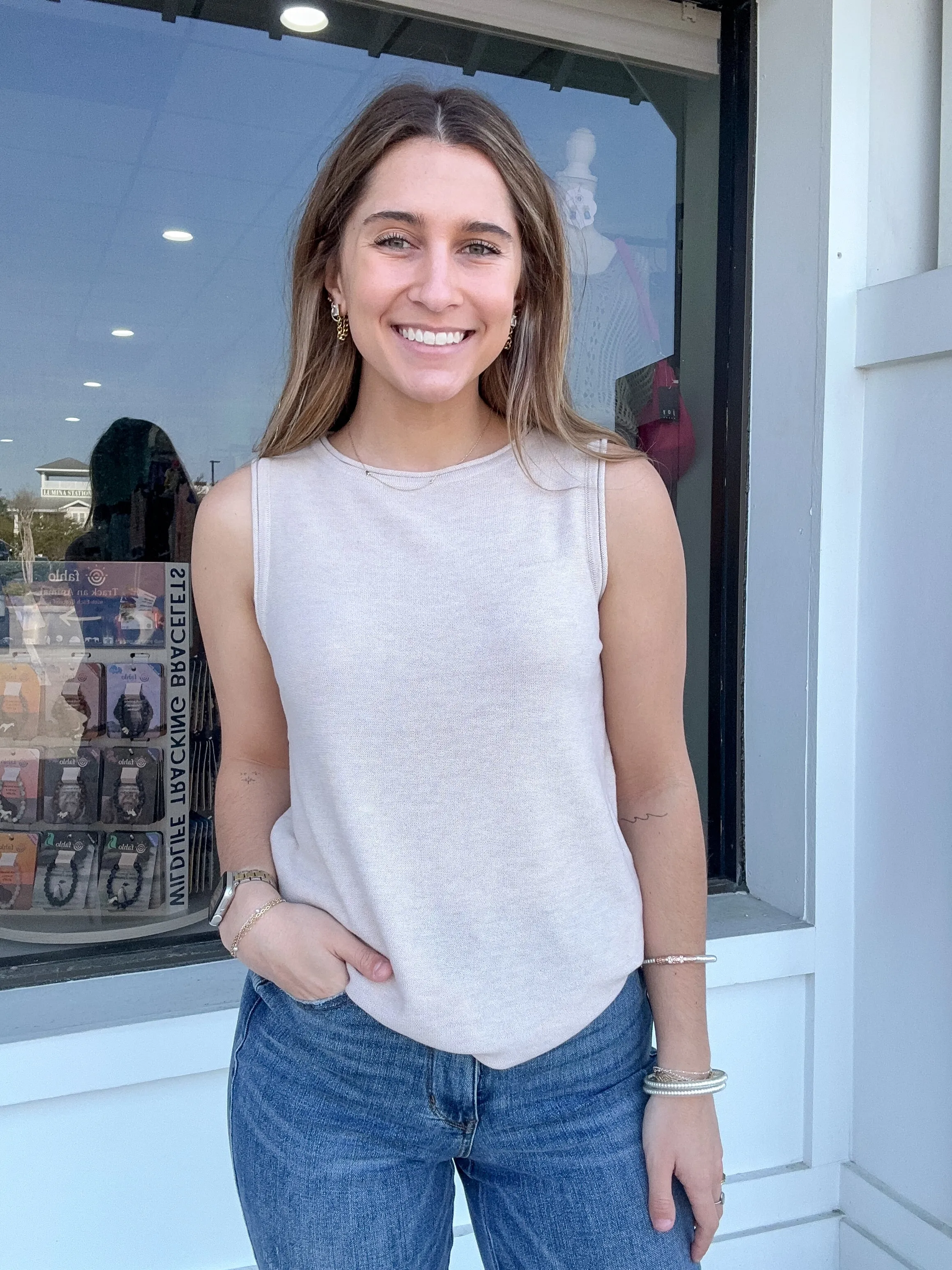 Basic Sleeveless Sweater Top