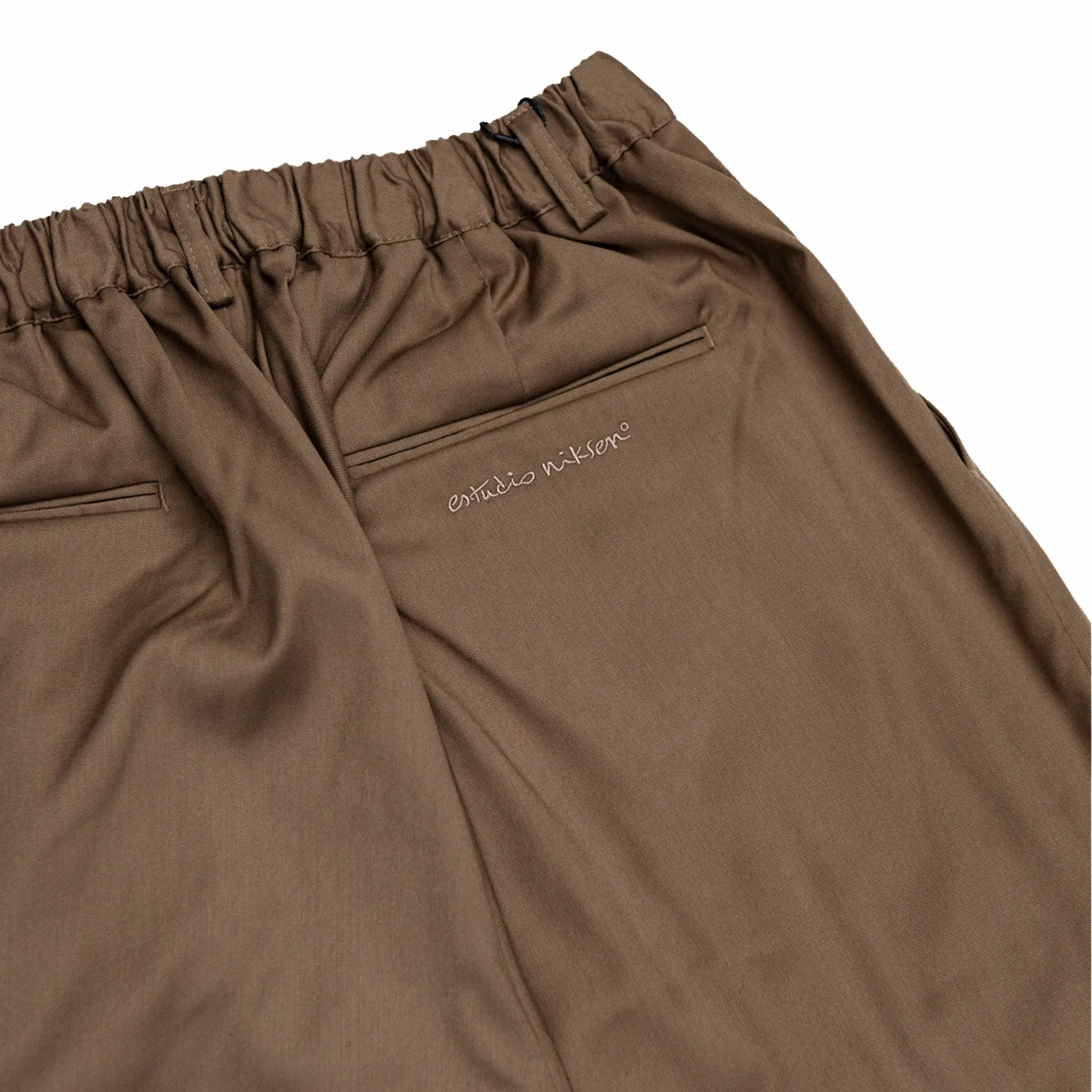 Estudio Niksen Pintuck Wide Trousers (Brown)