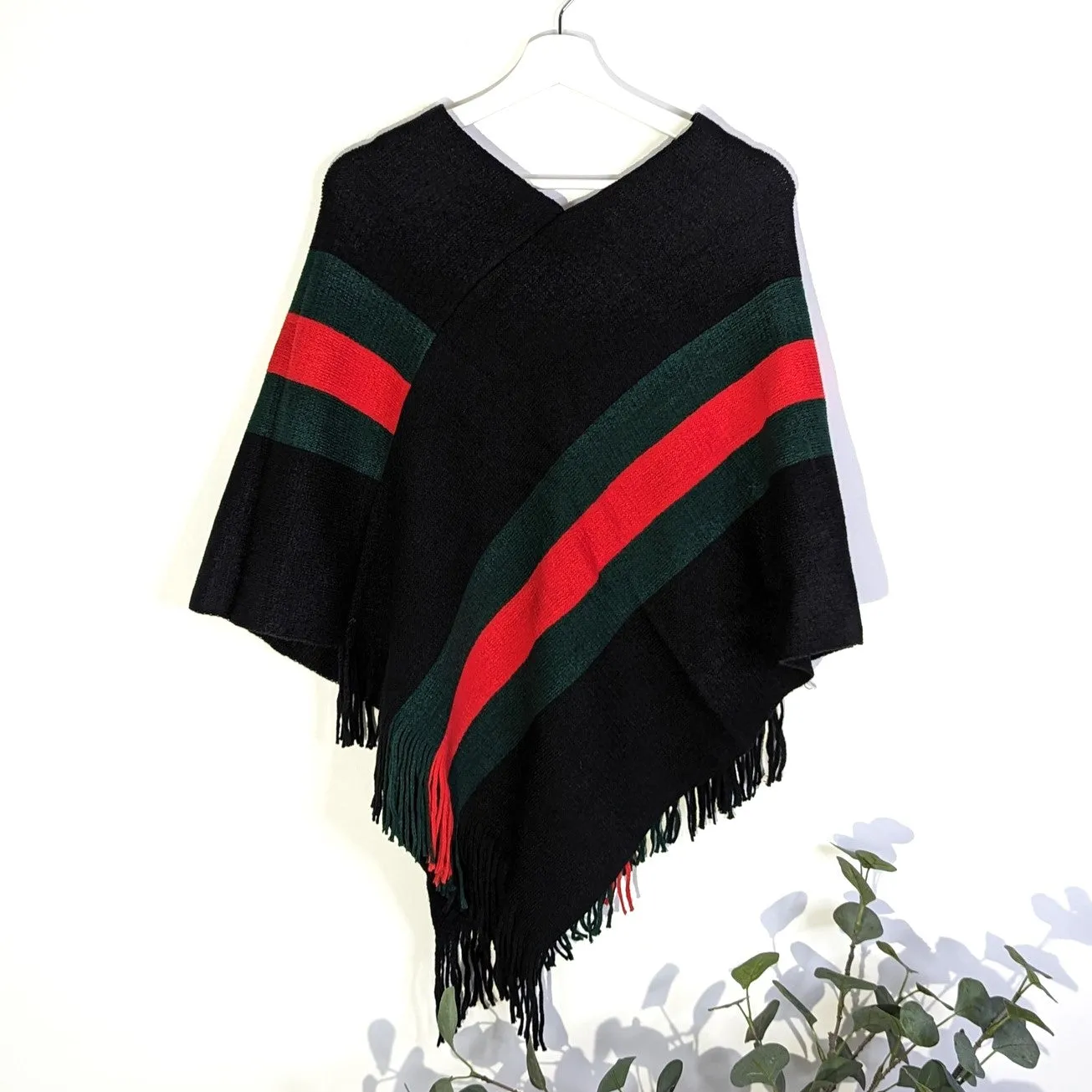Gucci' inspired warm scarf with fringe