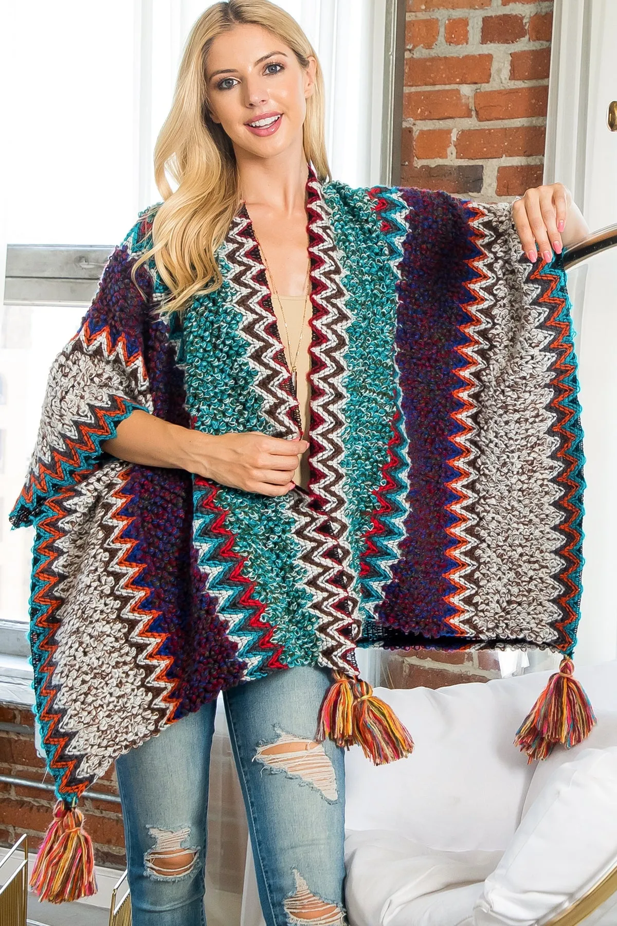 MULTICOLOR KNIT ZIGZAG PATTERN TASSEL KIMONO