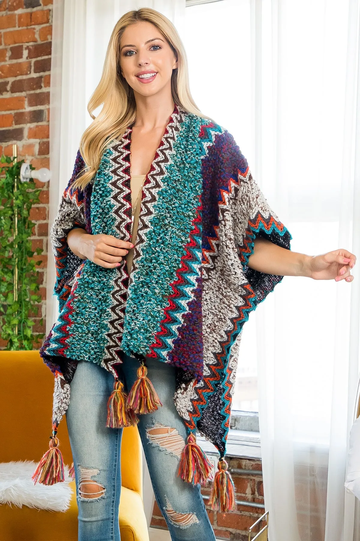 MULTICOLOR KNIT ZIGZAG PATTERN TASSEL KIMONO
