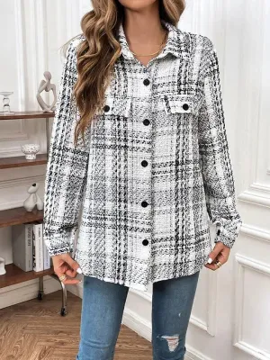 Plaid Button Down Jacket for Women to Stay Cozy and Fashionable
