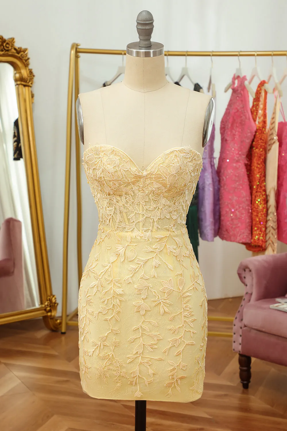 Royal Blue Sweetheart Tight Homecoming Dress with Appliques