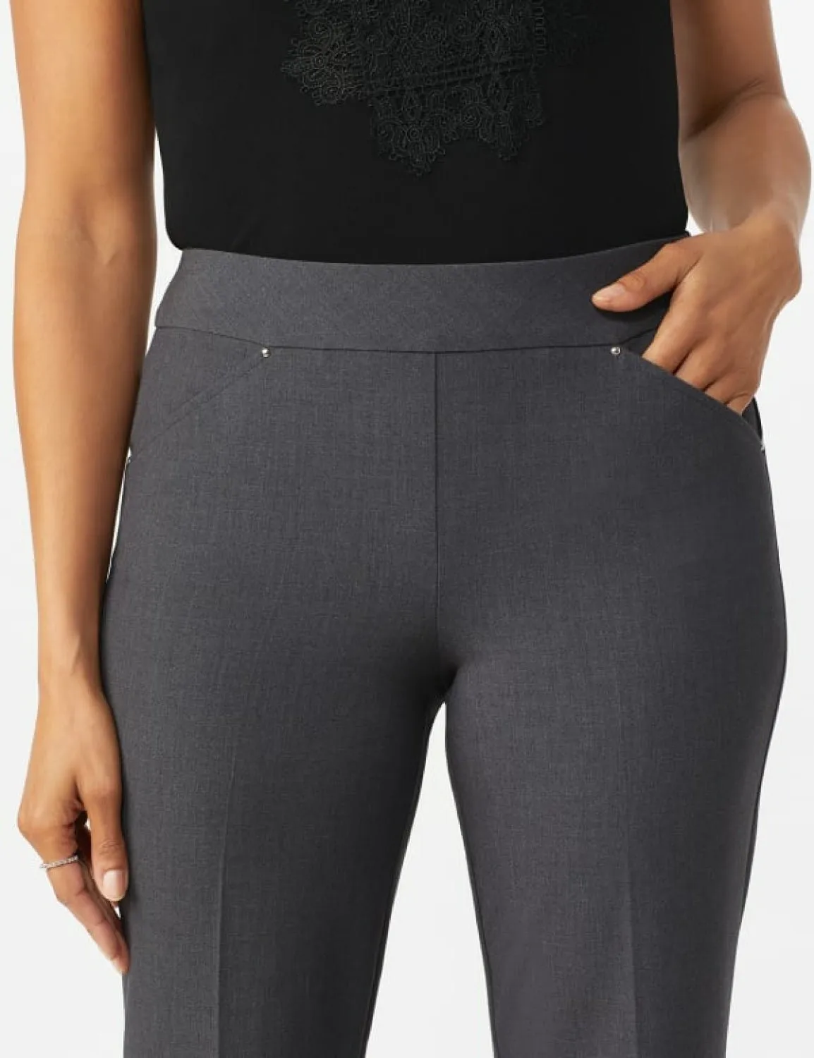 Roz & Ali Secret Agent Pull On Tummy Control Pants Cateye Pockets with Rivets