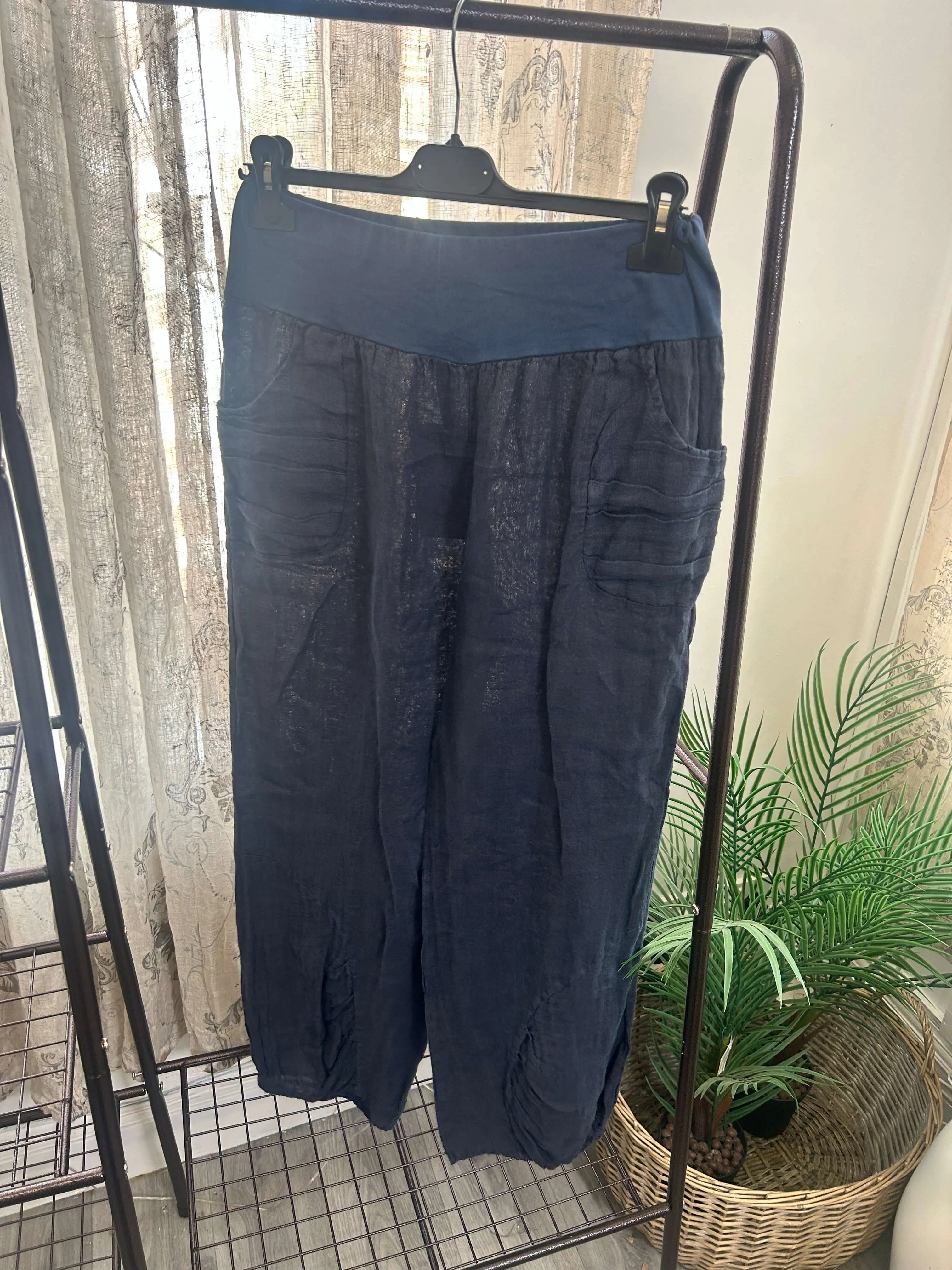 Ruffle Pocket Jersey Waist Linen Trouser