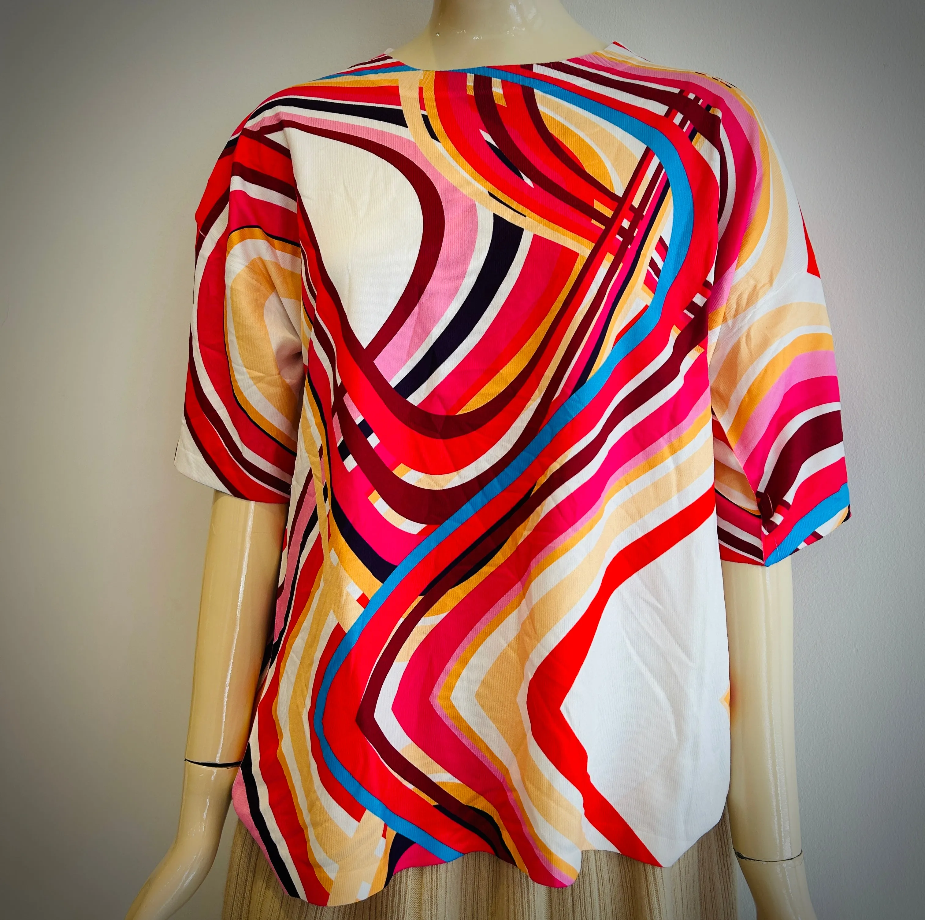 Short Sleeve Sweater.  April Sale 25% Off.     At Checkout Use Code April25