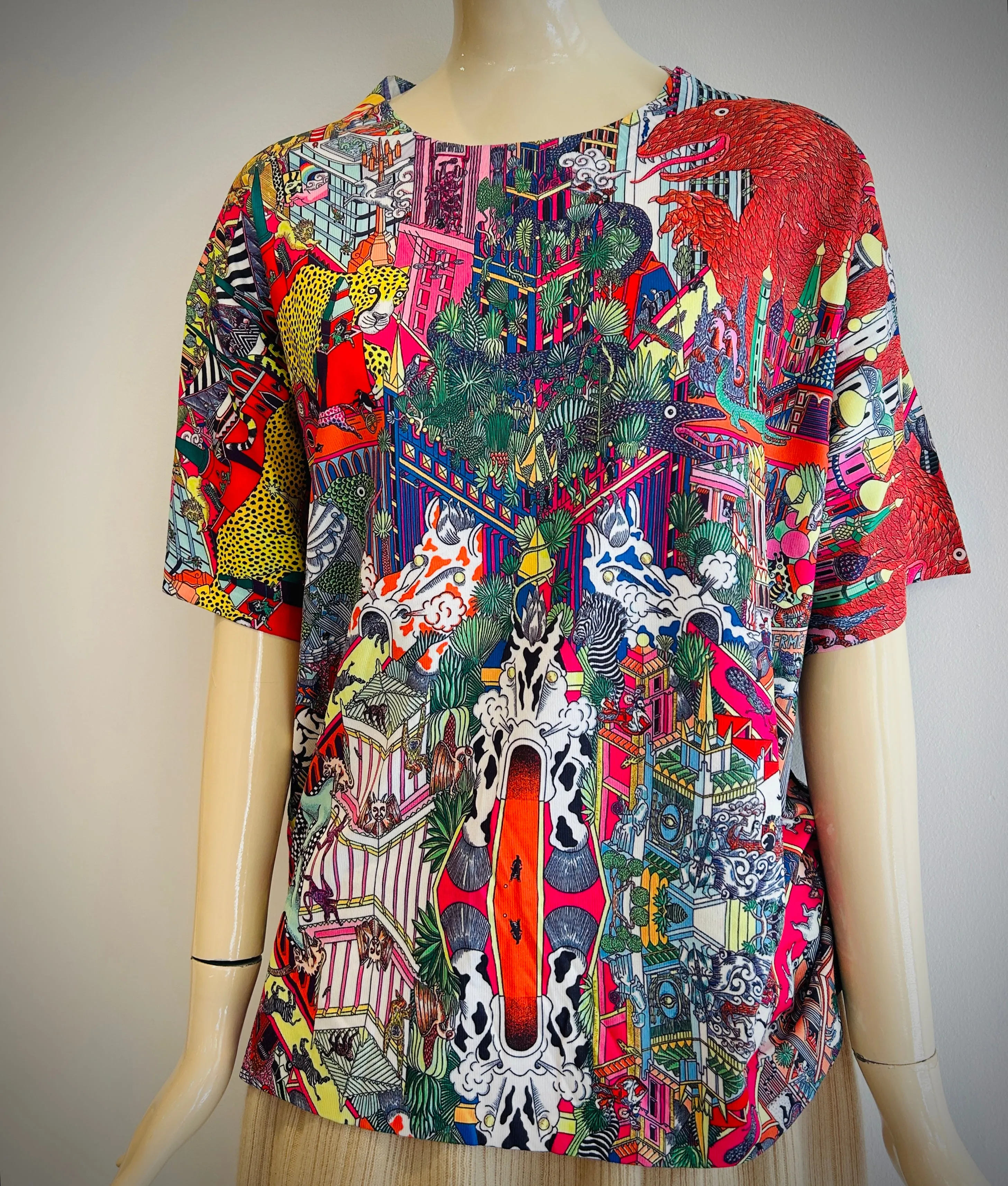 Short Sleeve Sweater.  April Sale 25% Off.     At Checkout Use Code April25