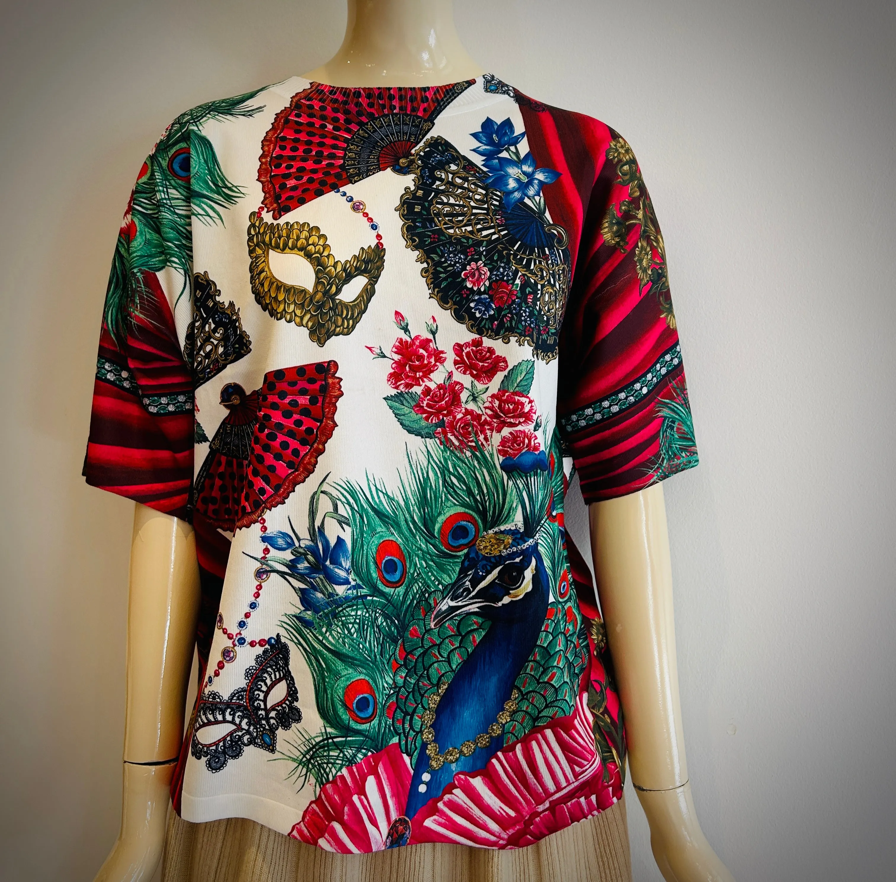 Short Sleeve Sweater.  April Sale 25% Off.     At Checkout Use Code April25