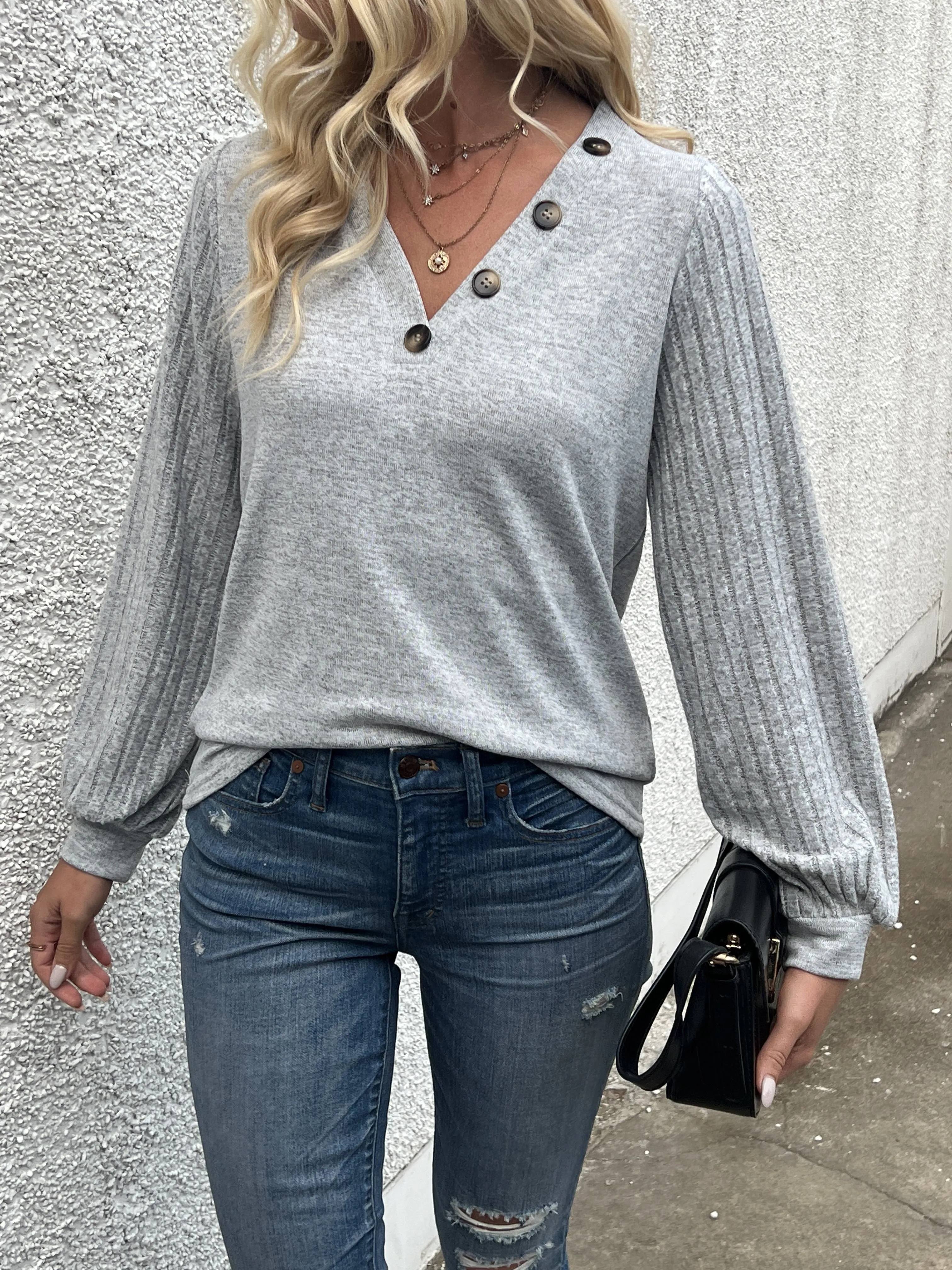 Solid Ribbed V-Neck Long Sleeve T-Shirt, Elegant and Comfortable.