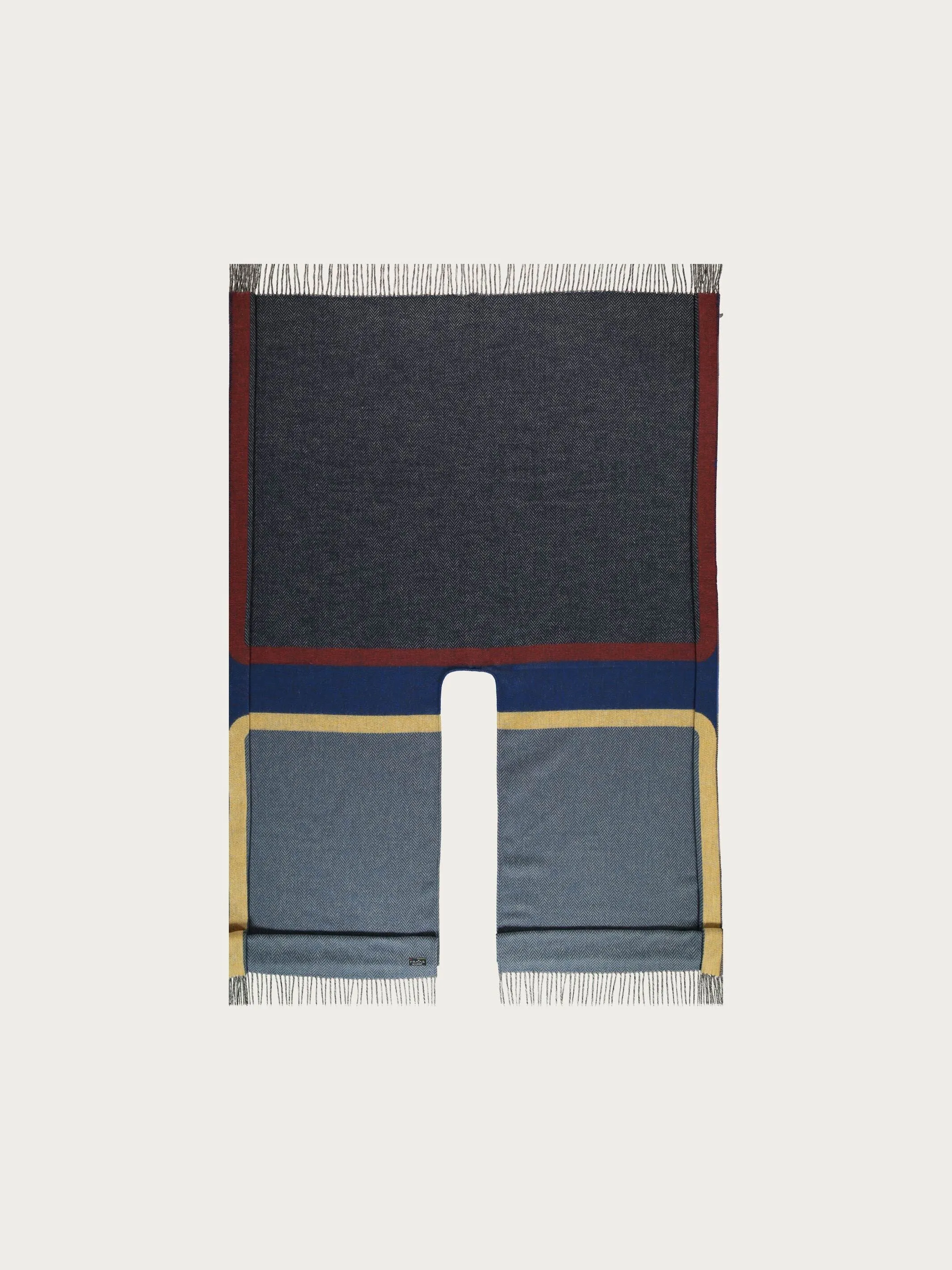 Sustainability Edition - Cashmink-Poncho mit Fischgrät-Design - Made in Germany