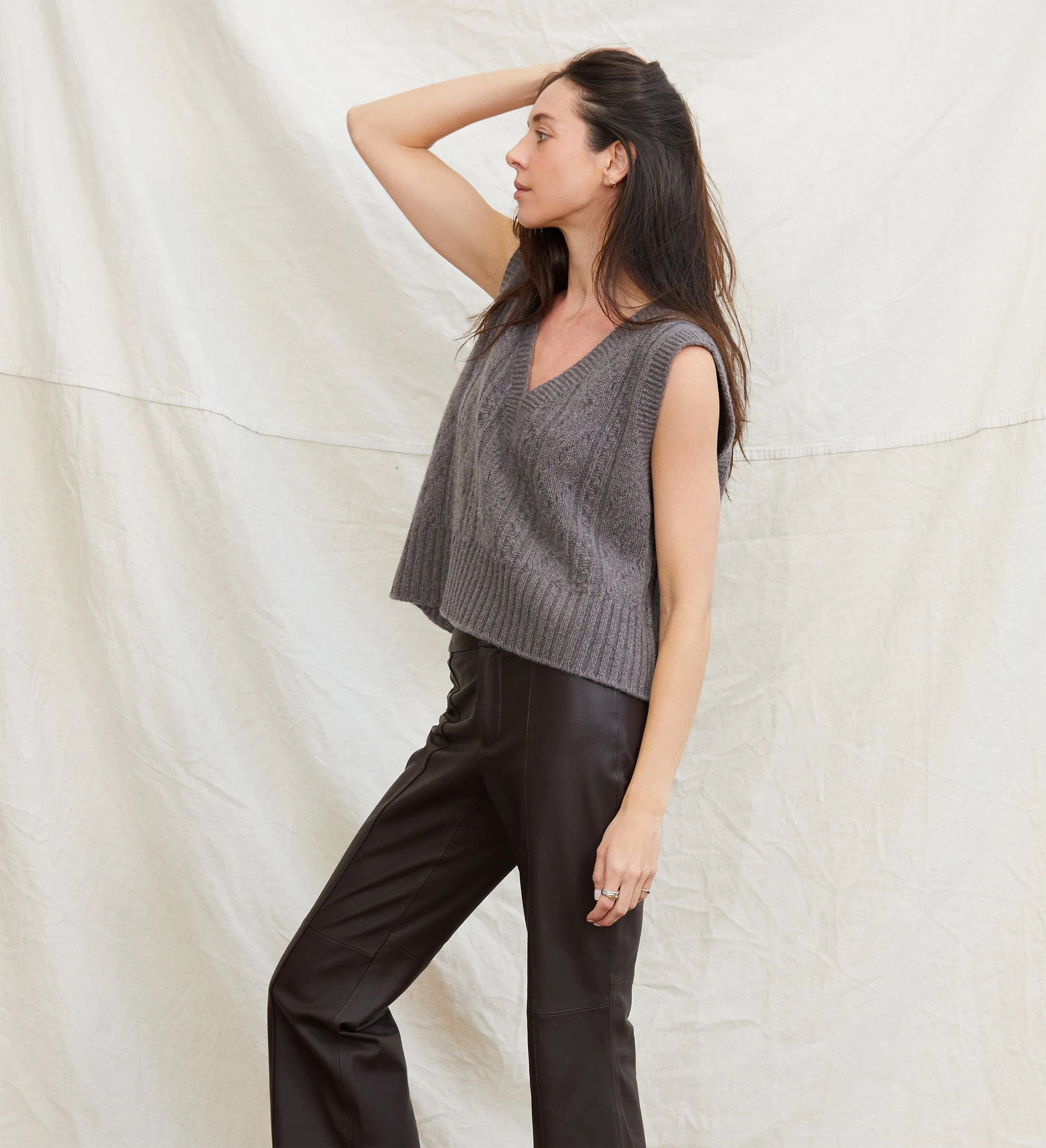 The Oversized V-Neck Cashmere Vest